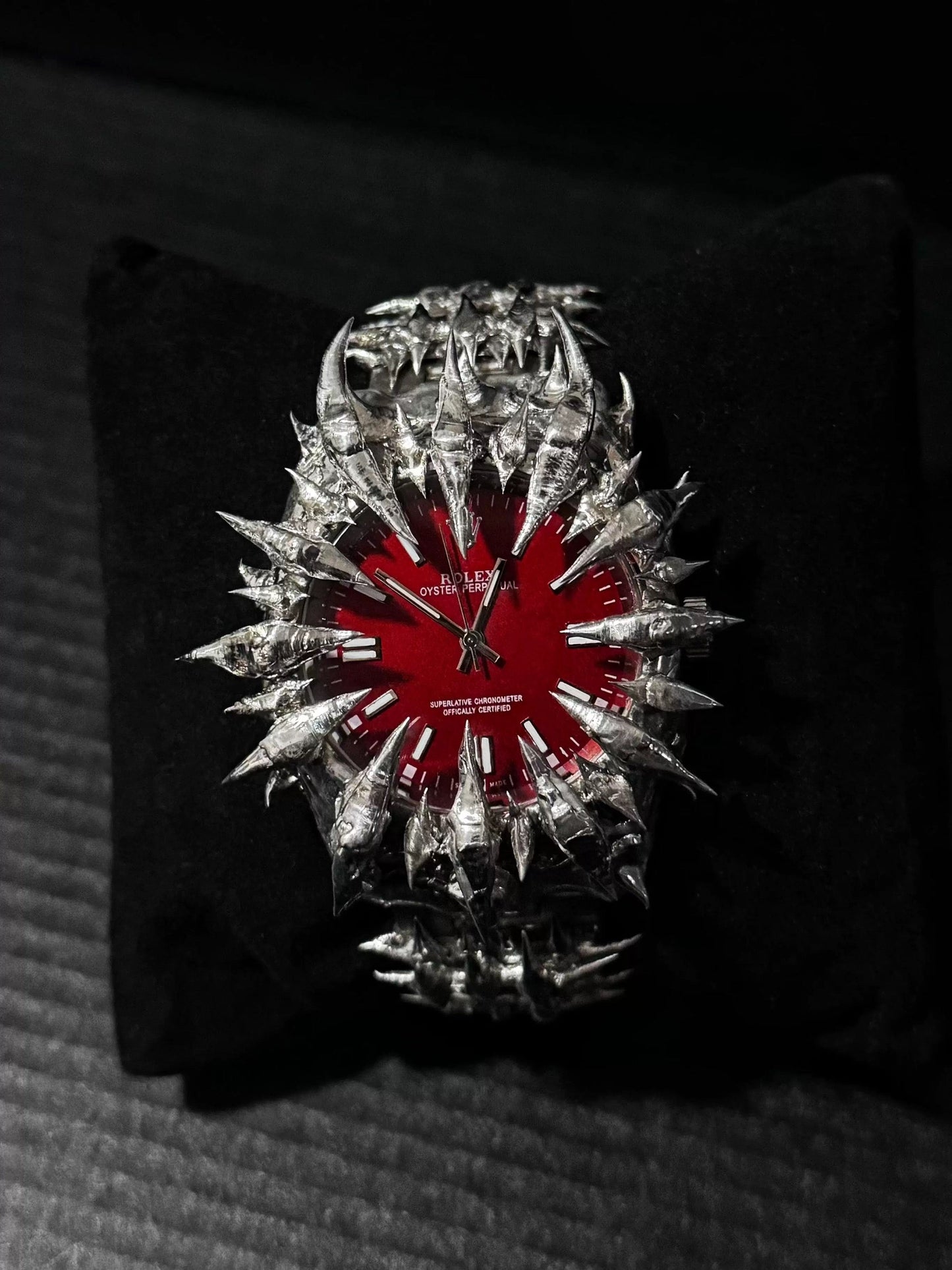 404CLVB Original Alien Light Luxury Watch🐦🔥