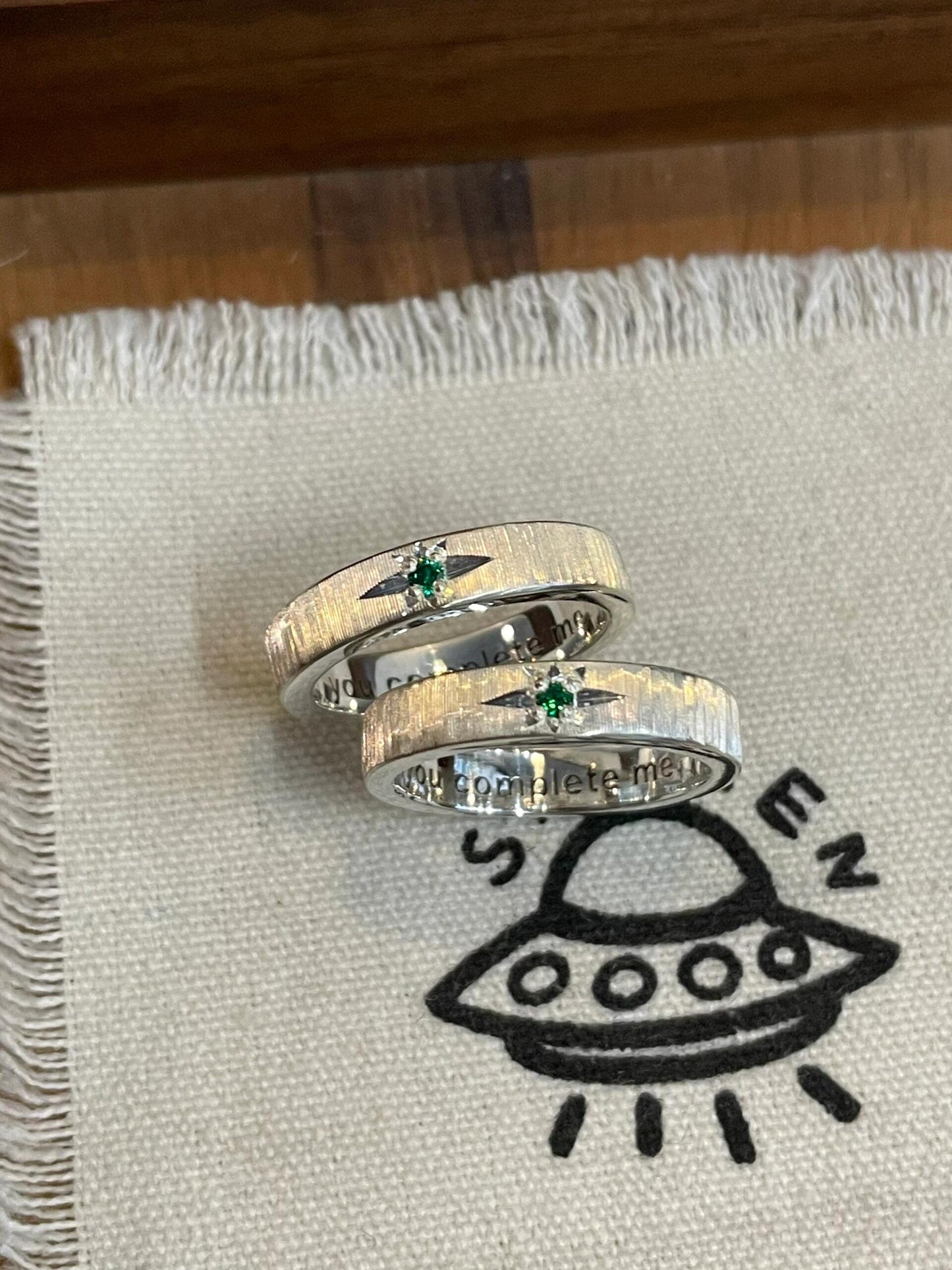 Handmade Green Zirconia Brushed Ring
-one star collection  (free customization)
